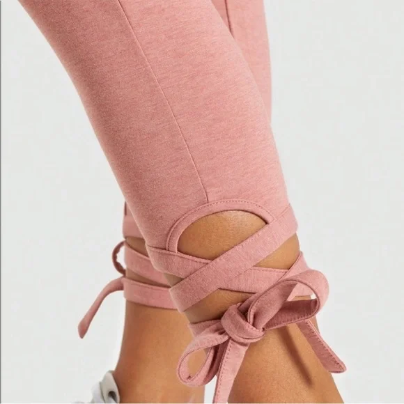 Gymshark pink ARK HIGH WAISTED JOGGERS - Picture 2 of 10